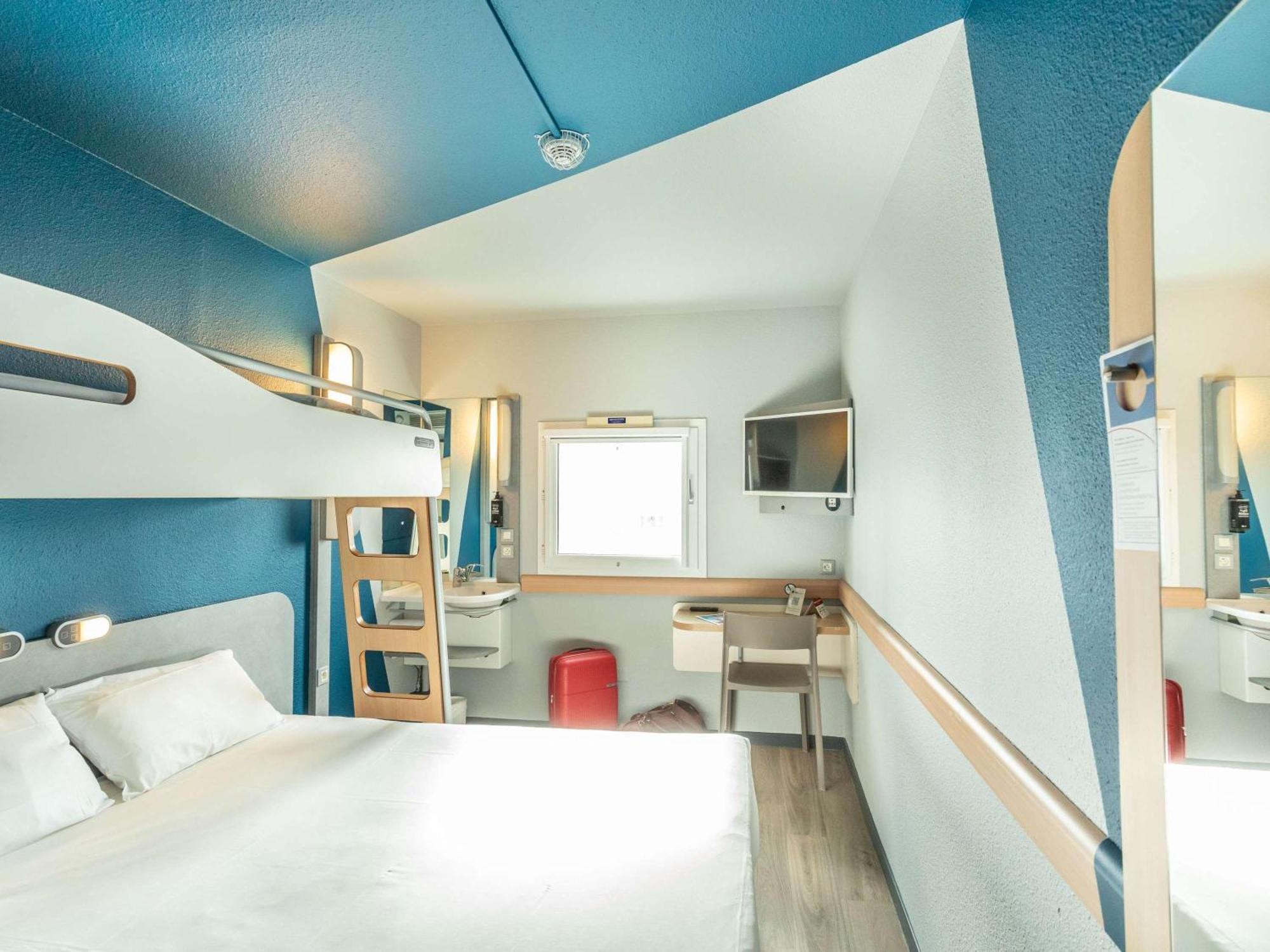 Ibis Budget Бурж Экстерьер фото