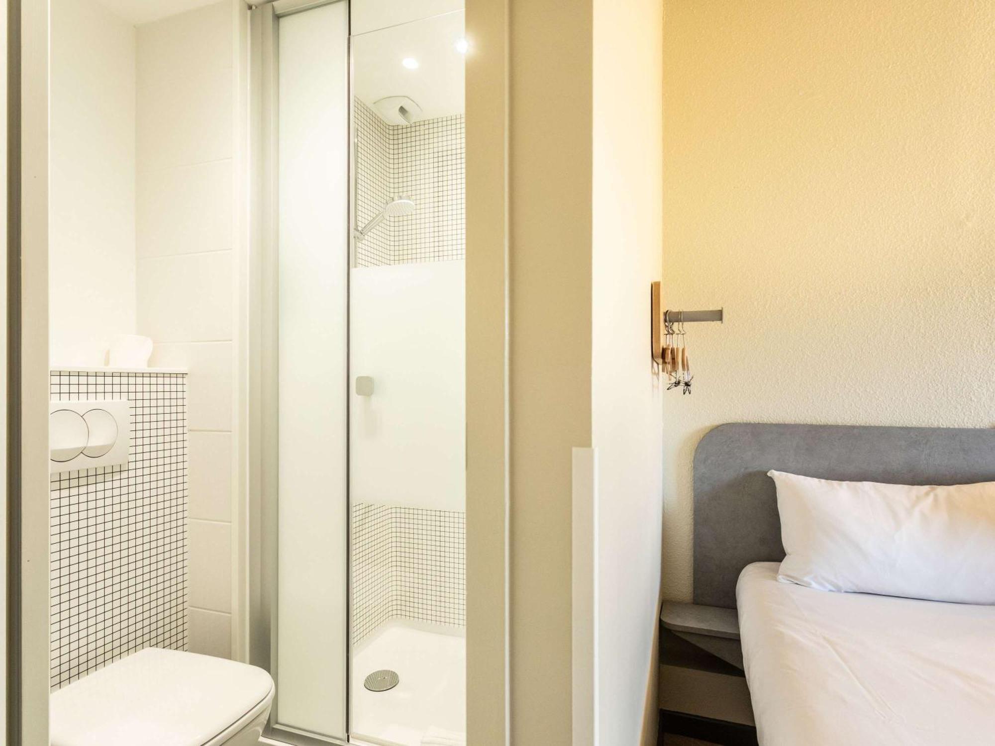 Ibis Budget Бурж Экстерьер фото